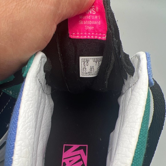 Vans Retro Court, Sk8-Hi, Multi Colored Shoes 6M 7.5W - Picture 8 of 9